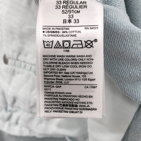 Gap Denim 5" Shorts Folded Hem Mid Rise Light Wash Size 33 - Picture 8 of 8